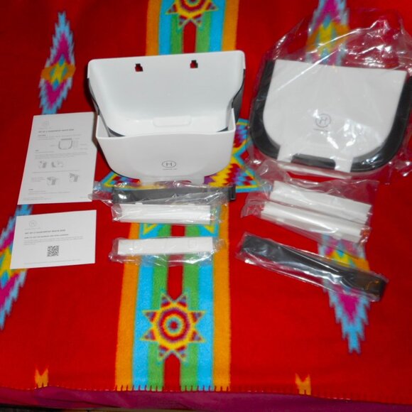 Henning Lee S/2 4.75 Quart Collapsible Countertop Waste Bins (2-Pack) New! - Picture 4 of 7